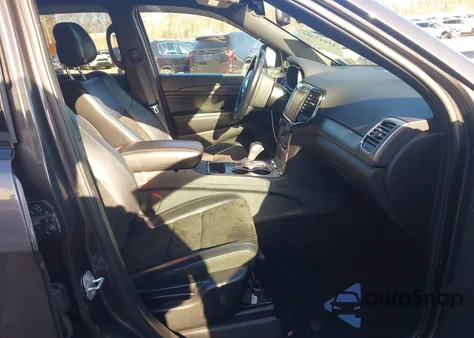 2020 Jeep Grand Cherokee Altitude 4X4 z USA, uszkodzony, nr VIN 1C4RJFAG1LC110108